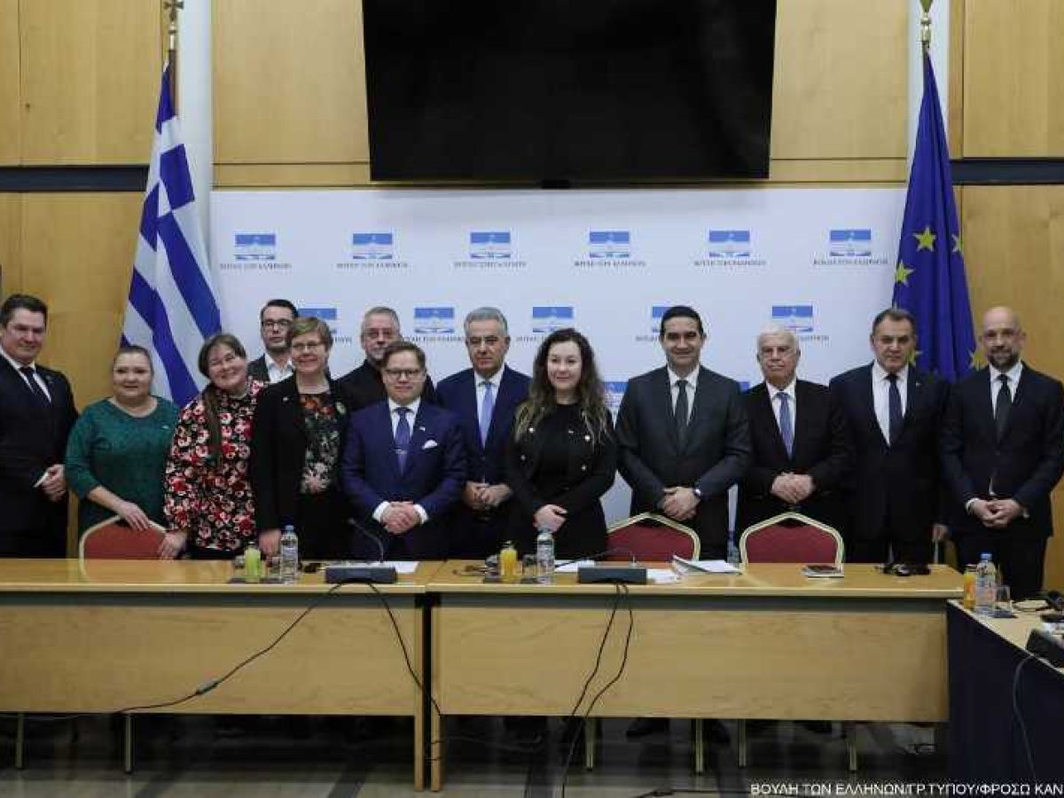 Συνάντηση Ελλήνων Βουλευτών με 11μελή αντιπροσωπεία του Φινλανδικού Κοινοβουλίου για θέματα οικονομίας και άμυνας