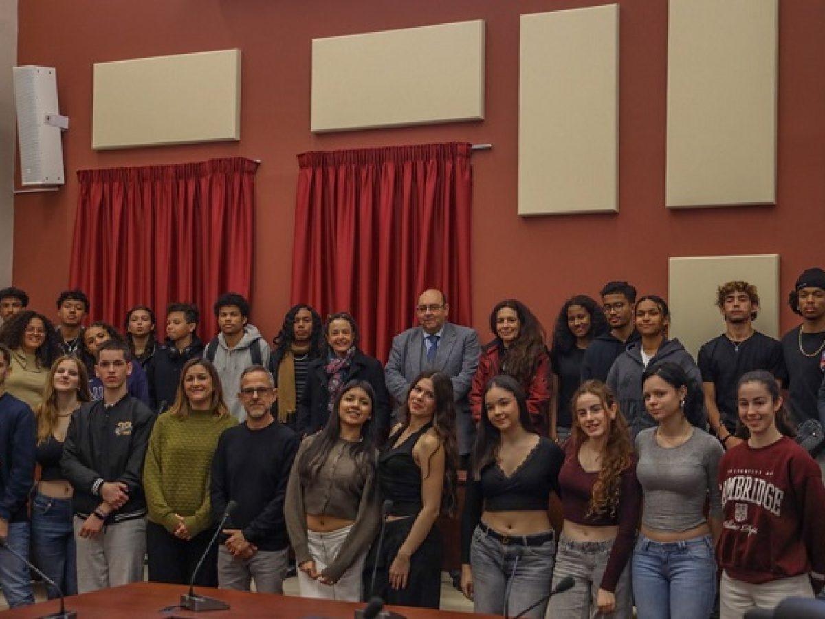 Συνάντηση μαθητών από το Erasmus+ με τον Ταξιάρχη Βέρρο