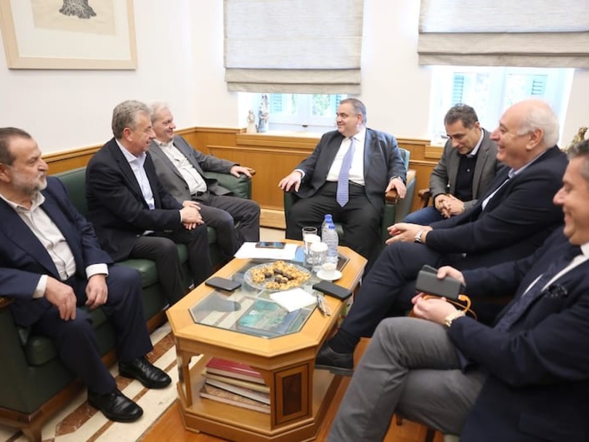 Συνάντηση Περιφερειάρχη Κρήτης και Δημάρχων με τον Υφυπουργό Εσωτερικών