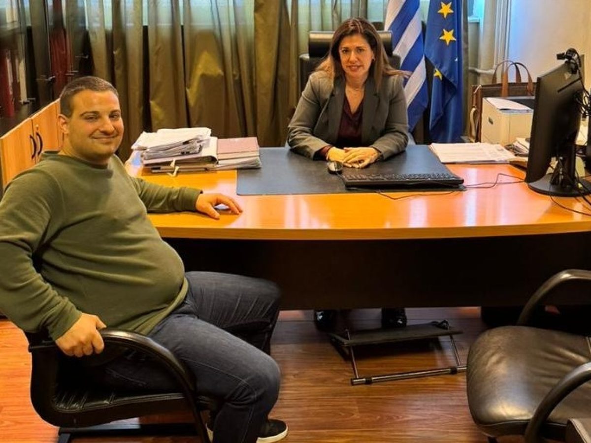 Συνάντηση Πρόεδρου ΔΗΜΤΟ Στέφανου Βλαχούλη με Αντιπεριφερειάρχη Ελένη Παπαναστασάτου