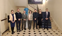 sinantisi-sakellaropoulou-me-tin-presvia