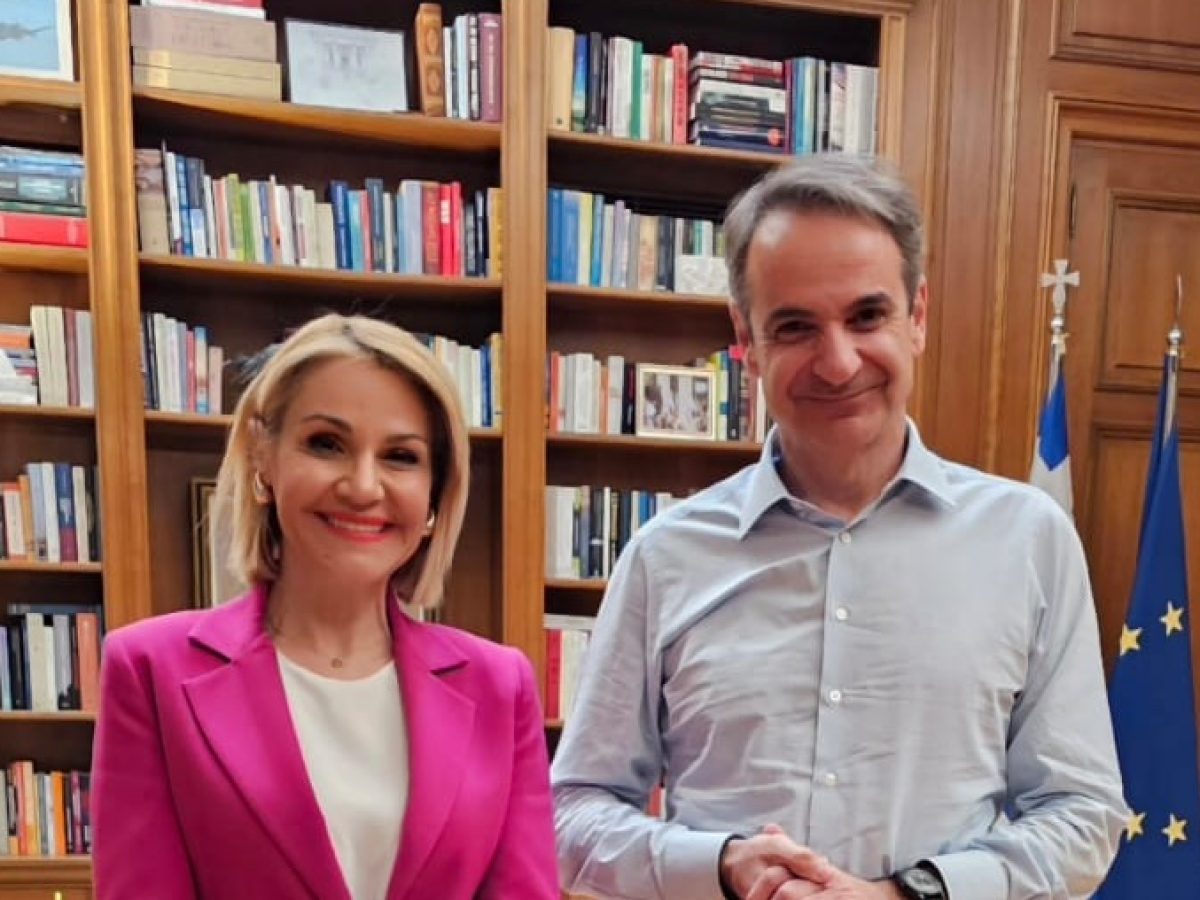 Συνάντηση της Μίκας Ιατρίδη με τον Πρωθυπουργό Κυριάκο Μητσοτάκη στο Μέγαρο Μαξίμου