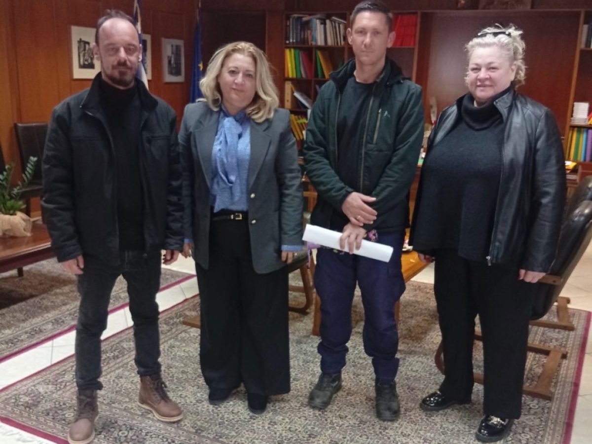 Συνάντηση Τοπικού Συμβουλίου Βασιλικής με τη Χρύσα Ντιντή για έργα και παρεμβάσεις στην περιοχή