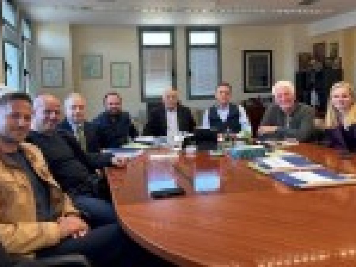 Συνάντηση του Δημάρχου Λευκάδας με εκπροσώπους του Επιμελητηρίου