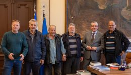 sinantisi-tou-periferiarchi-notiou-egeou