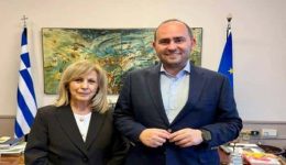 sinantisi-vasiliadi-&Alpha;idona-sto-epikentro-i