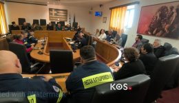 sinedriase-to-sintonistiko-organo-politikis