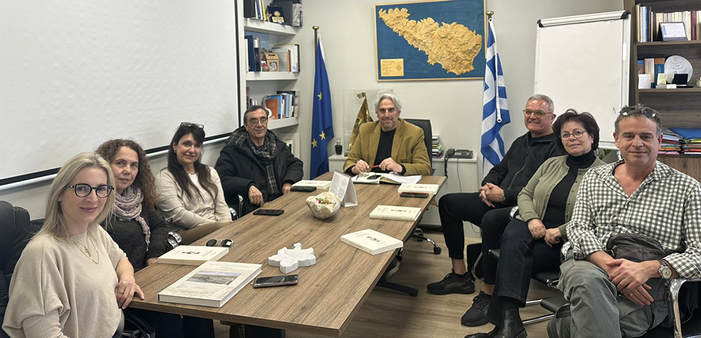 sinergasia-dimou-tinou-ke-defterovathmias