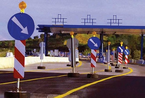sirizΑ-erotisi-gia-tin-ateli
