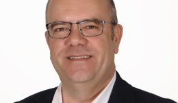 siros-Αpantisi-tou-dimarchou-Αlexi