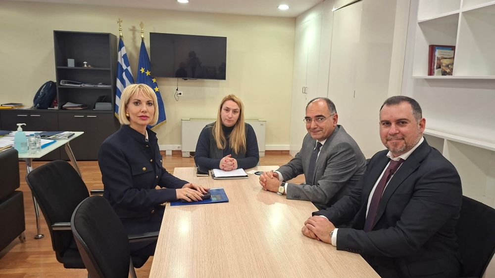 siskepsis-dimarchou-parou-stin-&Alpha;thina