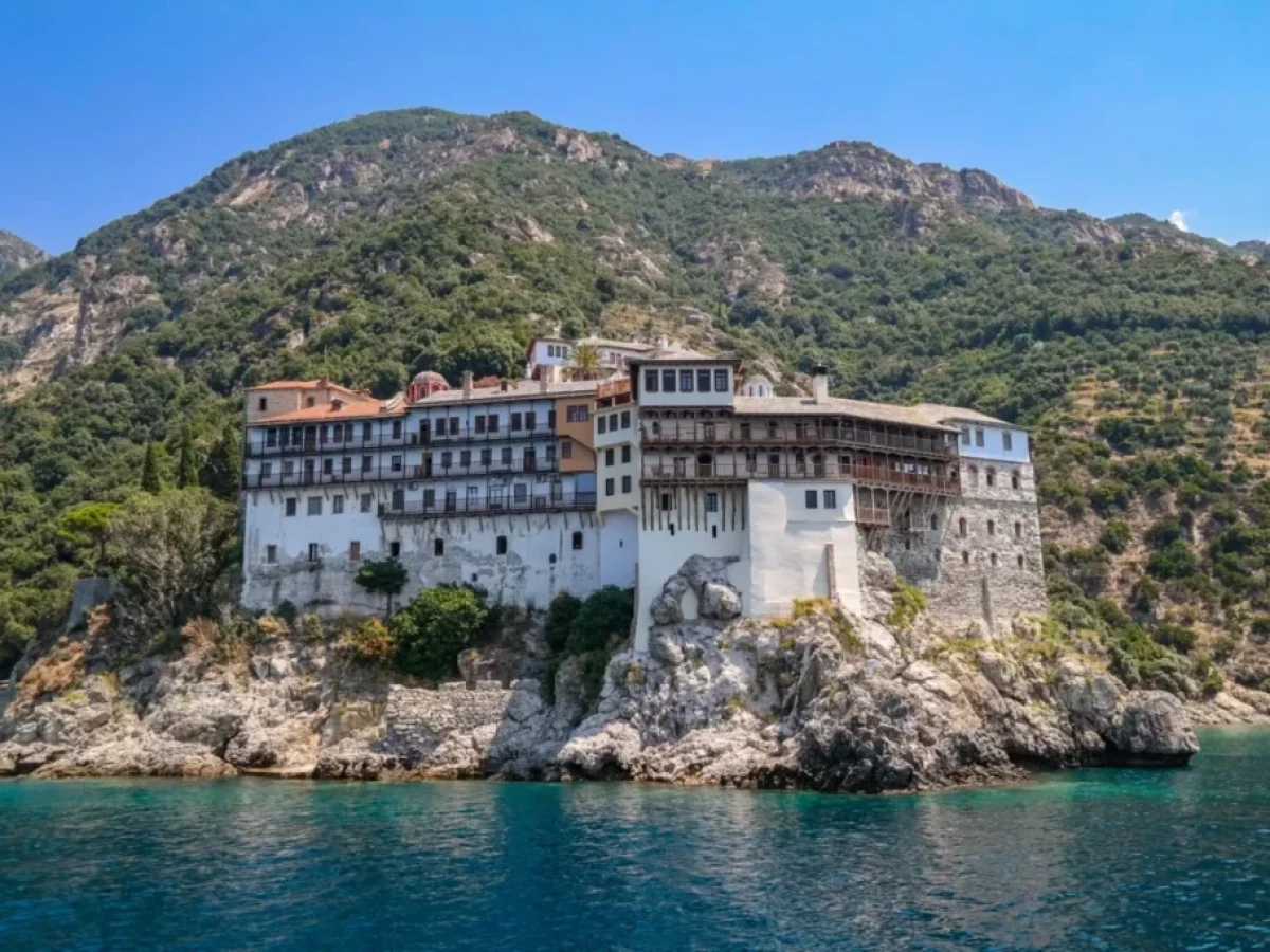 Σεισμική δόνηση 4,9 Ρίχτερ στο Άγιο Όρος: Καθησυχαστικοί οι επιστήμονες παρά την αισθητή δόνηση