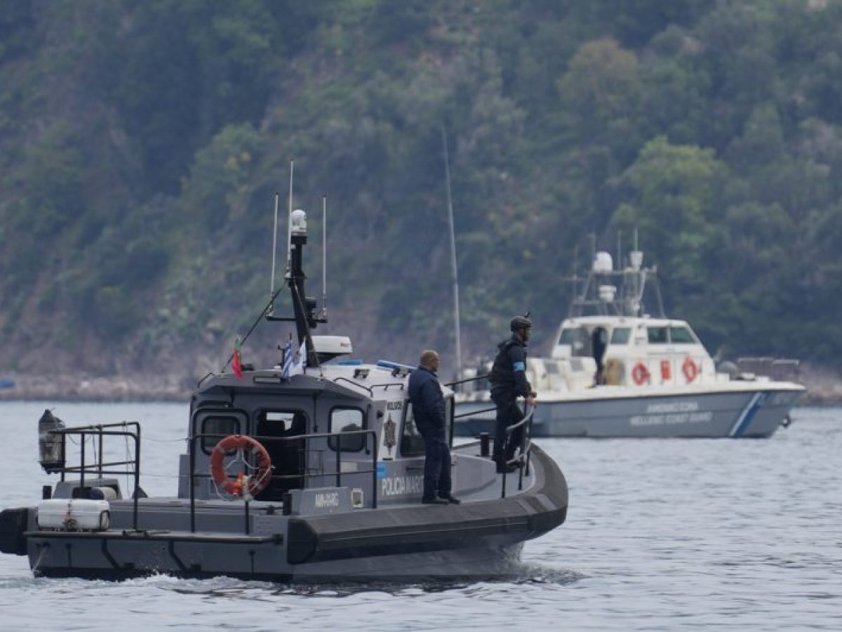 Σκάφος της Frontex στο οποίο επέβαινε η Εσθονή πρέσβης βούλιαξε στο Καστελλόριζο, πέντε οι τραυματίες