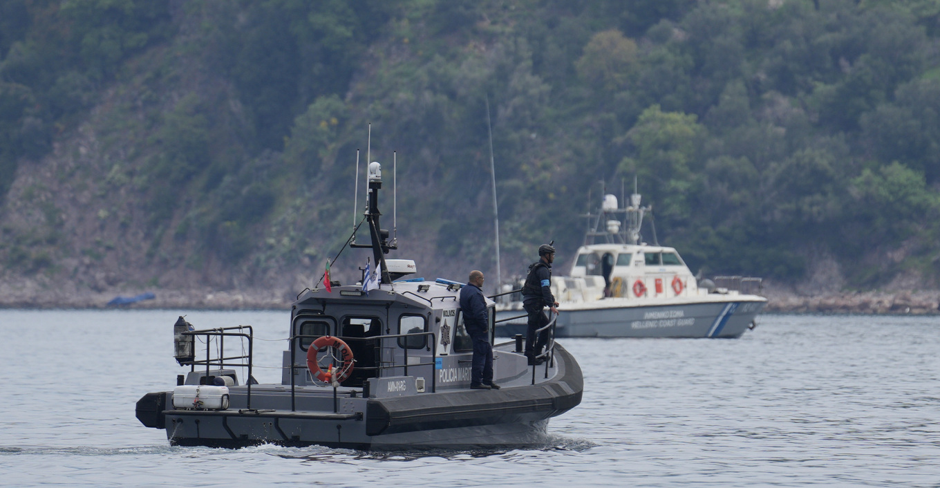 skafos-tis-Frontex-sto-opio