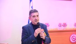 skliri-apantisi-&Alpha;lexopoulou-stin-antipolitefsi