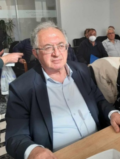 skliri-kritiki-tou-m.-manousogianni-1