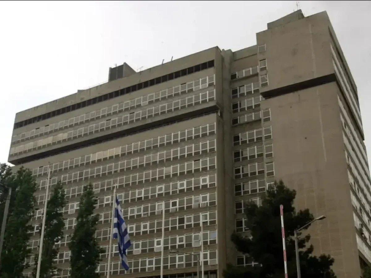 &laquo;&Sigma;&kappa;&omicron;&pi;&iota;έ&sigmaf;&raquo; &alpha;&pi;ό &Alpha;&sigma;&phi;ά&lambda;&epsilon;&iota;&alpha; &kappa;&alpha;&iota; &Epsilon;&Upsilon;&Pi; &lambda;ό&gamma;&omega; &Iota;&rho;ά&nu; &ndash; Ά&rho;&alpha;&xi;&omicron;&sigmaf; &kappa;&alpha;&iota; &Alpha;&nu;&delta;&rho;&alpha;&beta;ί&delta;&alpha; &sigma;&tau;&eta;&nu; &pi;&rho;ώ&tau;&eta; &gamma;&rho;&alpha;&mu;&mu;ή &epsilon;&pi;&iota;&tau;ή&rho;&eta;&sigma;&eta;&sigmaf;