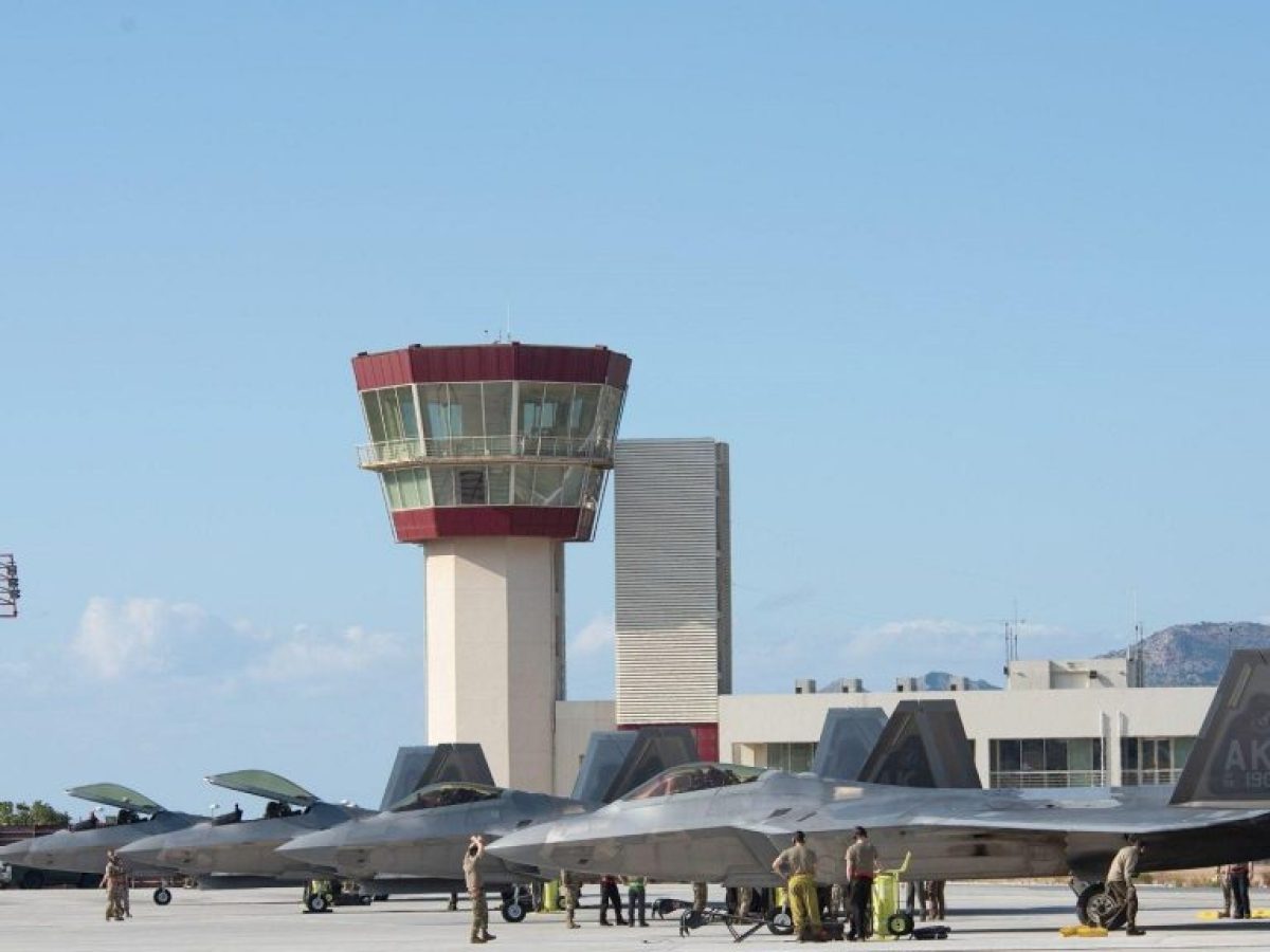 “Σκορπιός της Ερήμου” στη Βάση της Σούδας μετά τη σύλληψη του Γεωργιανού κατάσκοπου