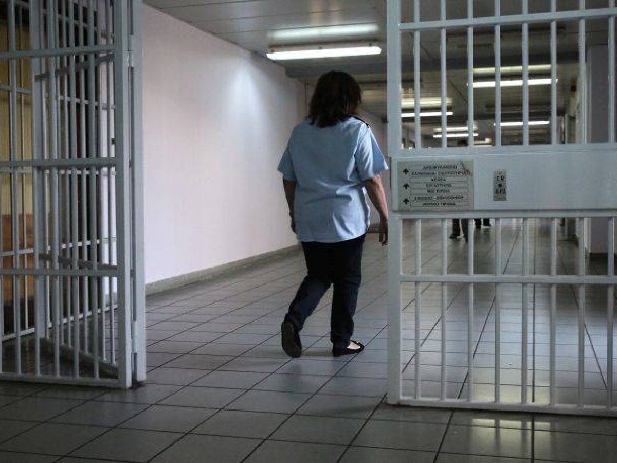 Σοβαρές καταγγελίες της CPT για τις συνθήκες κράτησης στις γυναικείες φυλακές του Ελεώνα Θηβών