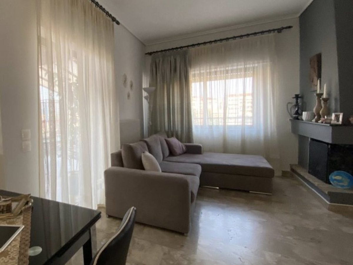 Σπίτι στα Τρίκαλα; Πωλείται διαμέρισμα στην πλατεία Βουβής