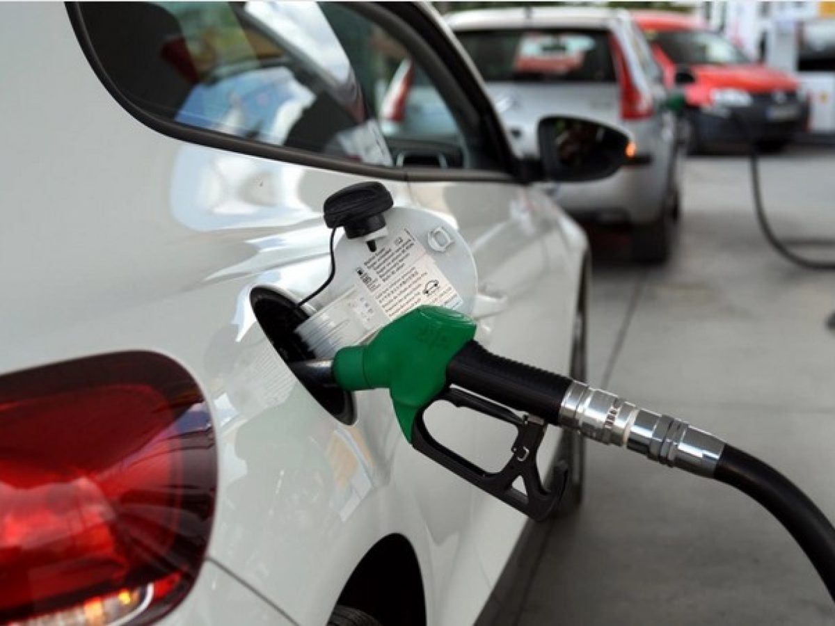 Στα ύψη και πάλι οι τιμές των καυσίμων στα νησιά μας