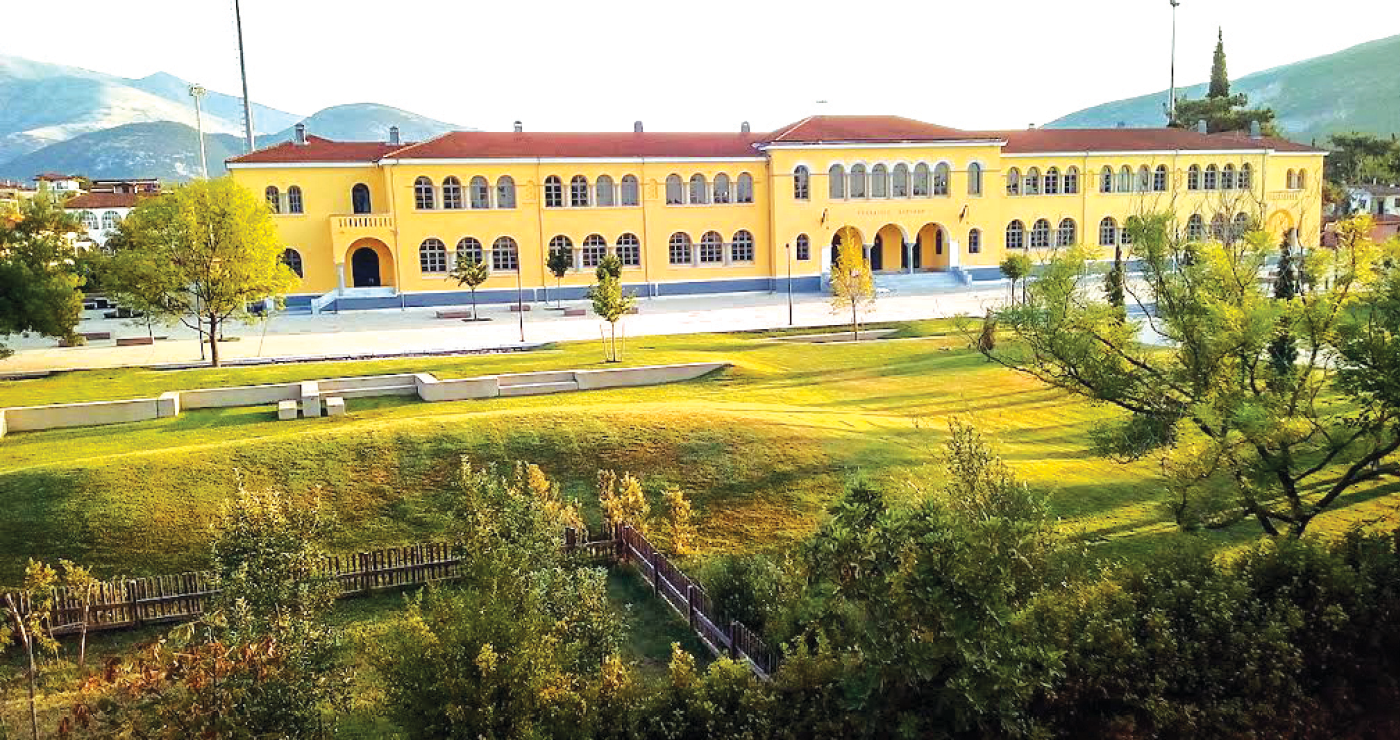 sta-scholia-tis-dramas-oximeno