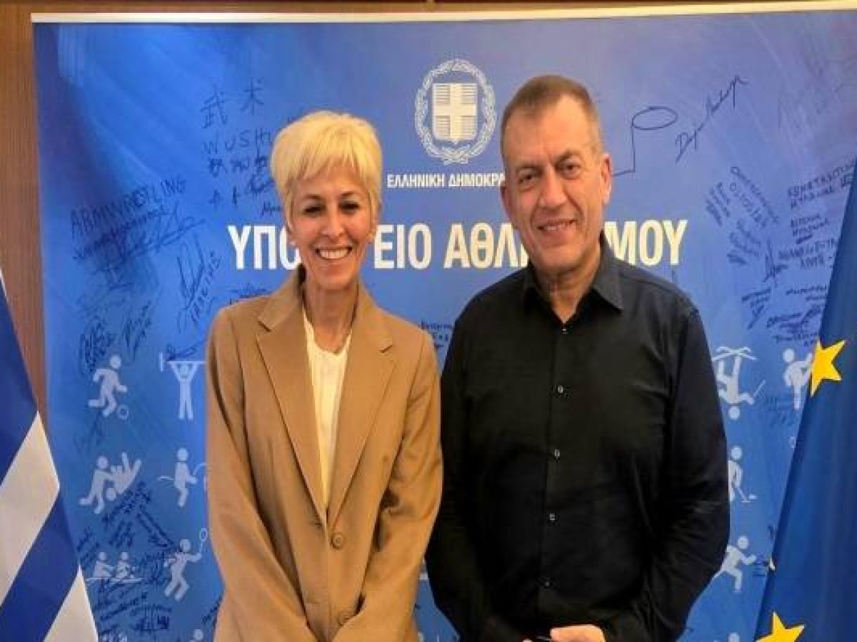 Στο γραφείο του Γιάννη Βρούτση η Πρόεδρος της Ηφαιστίας | Στο επίκεντρο η αναβάθμιση του γηπέδου