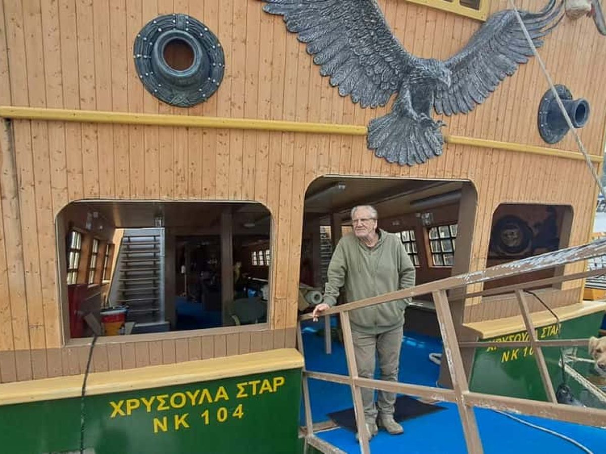 Στο λιμάνι της Καλύμνου: Το “ΧΡΥΣΟΥΛΑ ΣΤΑΡ” του Δρόσου Σαρούκου (Μαμάχα) ετοιμάζεται για τη νέα σεζόν με προσδοκίες αλλά και ερωτηματικά (video)