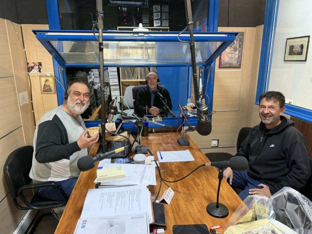 Στο μικρόφωνο του Ράδιο Σταγών ο Βαγγέλης Γκιάτας με τον Σωτήρη Γίδα – Σχολιασμός, αποκαλύψεις και όλα όσα έρχονται – Τραπεζοκαθίσματα, ημιμαραθώνιος κ.α.