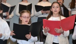 sto-theatro-kefalos-zontanepse-to-1