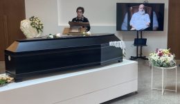 sto-Αpotefrotirio-ritsonas-to-istato