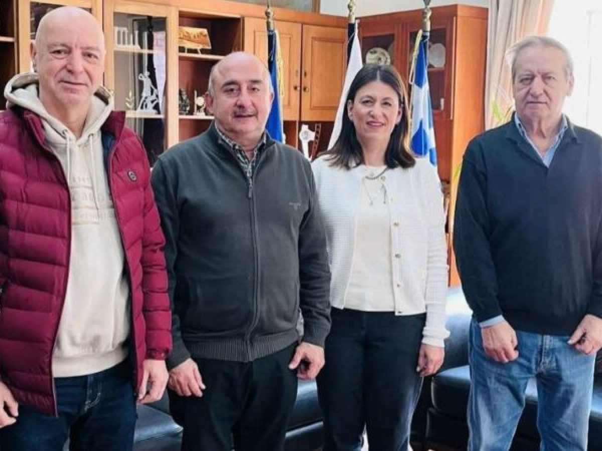 Στον Δήμαρχο Τρικκαίων το προεδρείο της Πανελλήνιας Ομοσπονδίας Βλάχων