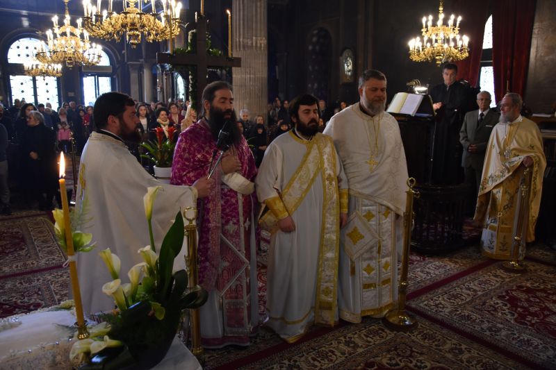 ston-i.-nao-agiou-nikolaou