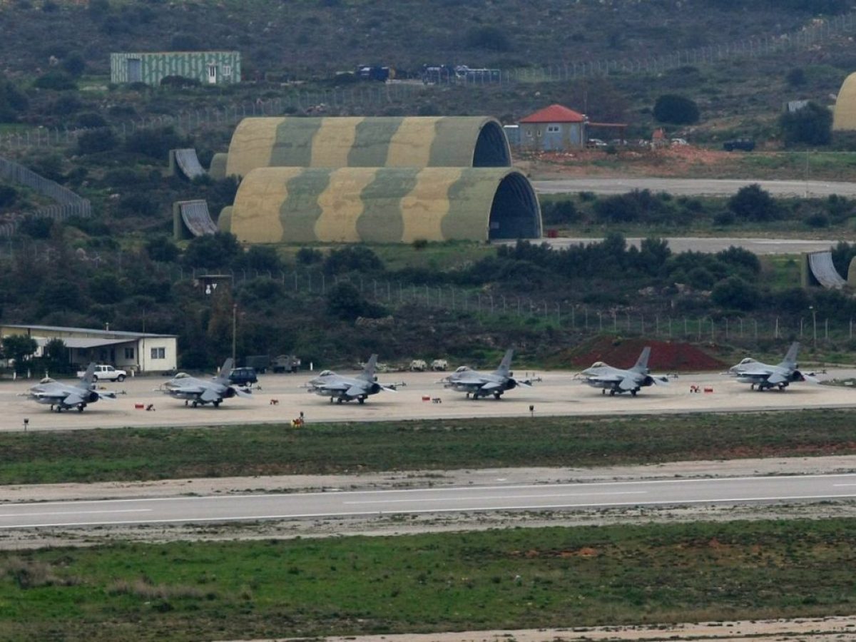 Στρατιωτικές βάσεις: Ορατές στο Google maps οι εγκαταστάσεις σε Ακρωτήρι και Σούδα