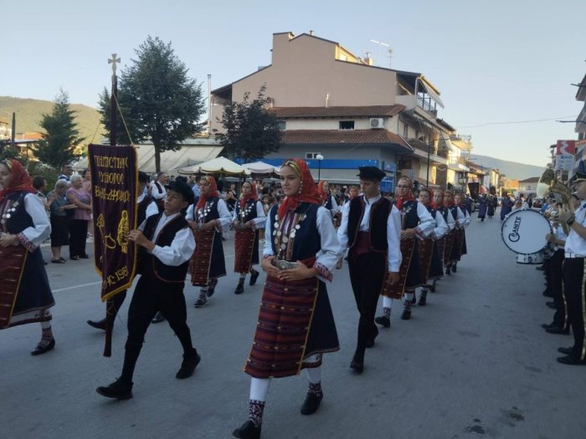 Τα προγράμματα των παρελάσεων 25ης Μαρτίου στους Δήμους Κ. Νευροκοπίου και Προσοτσάνης