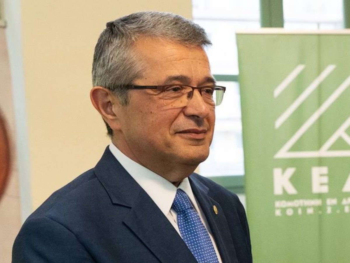 Τελετουργίες και Αναπαραστάσεις: Ένα νέο βιβλίο του Σαμιώτη καθηγητή Λαογραφίας Μανόλη Γ. Βαρβούνη