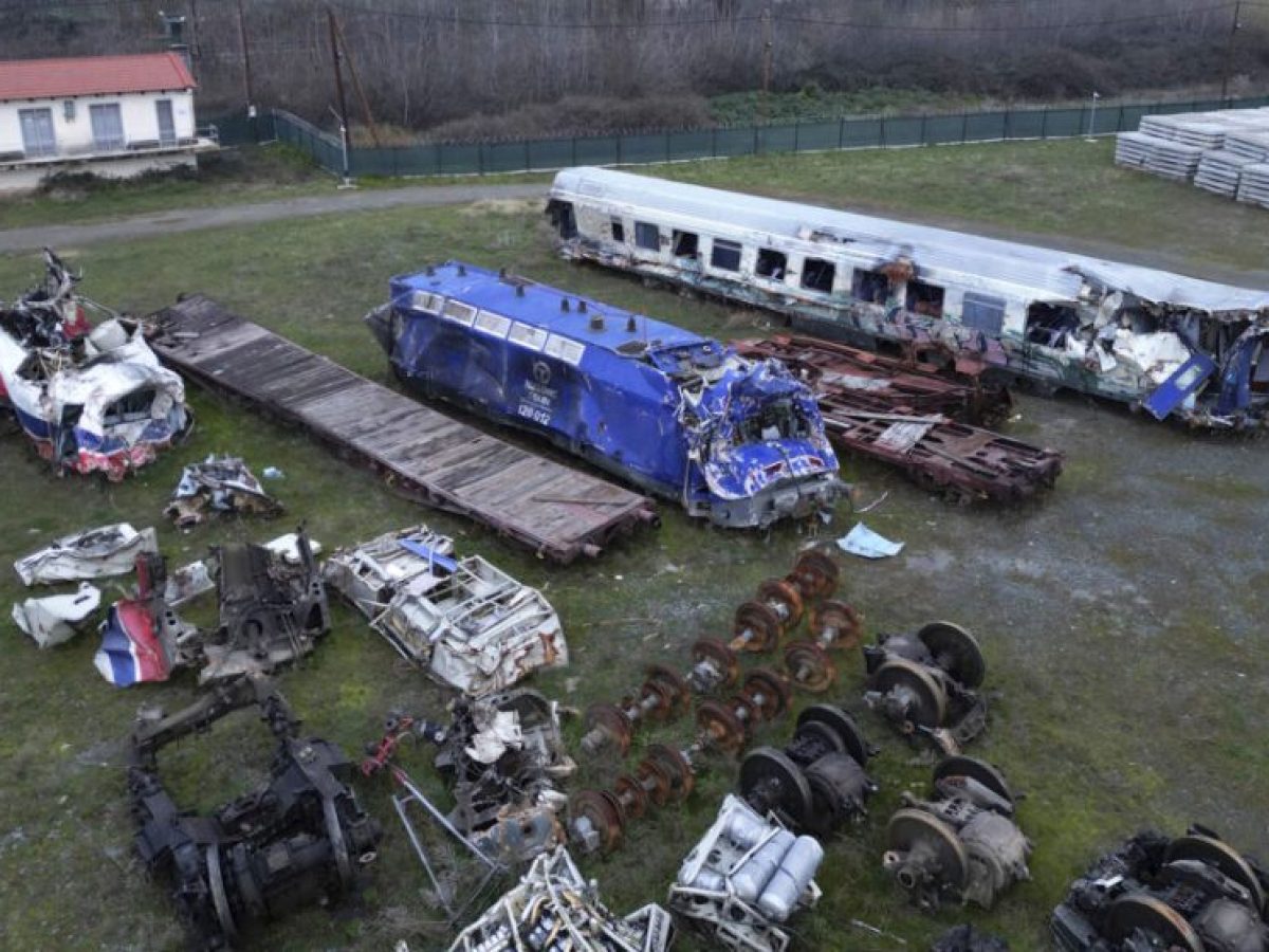 Τέμπη: Συμπληρωματική έρευνα για την εταιρεία στη Λάρισα που μετέφερε τα συντρίμμια στο Κουλούρι