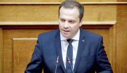 th.-lioutas-Άnixe-i-platforma