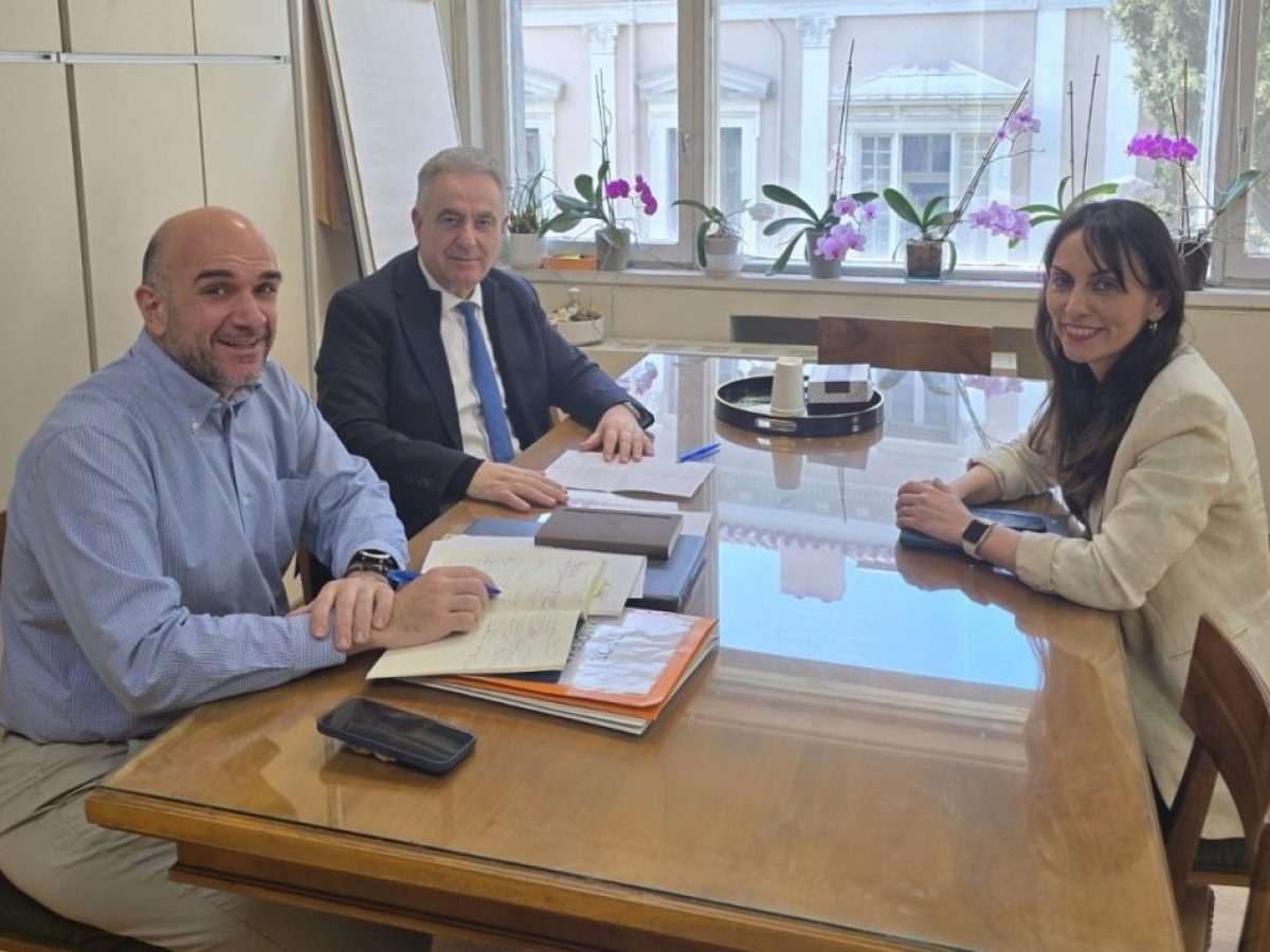 Θανάσης Καββαδάς: Θετική ανταπόκριση του Υπουργείου Εσωτερικών για 5 θέσεις ΔΕΠ στο νέο τμήμα και επίσπευση του οργανισμού του Νοσοκομείου Λευκάδας