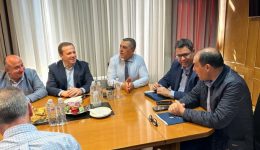 thanasis-lioutas-prochoroun-ta-erga-1