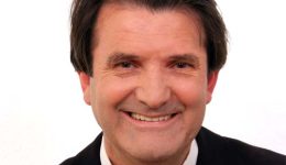 thanasis-vlachos-sto-radio-stagon