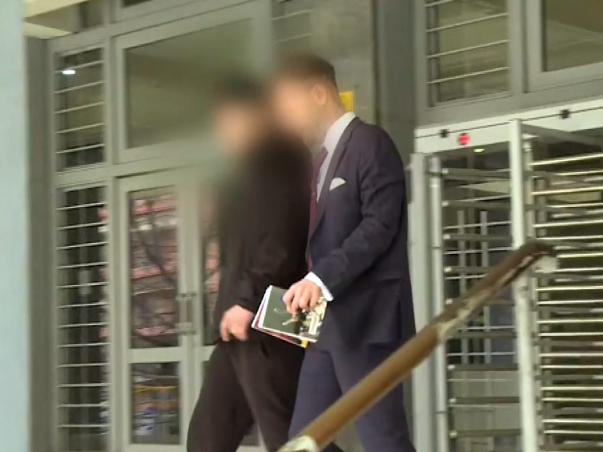 Θεσσαλονίκη: Έφοδος της ΕΛ.ΑΣ. στα γραφεία συνδέσμου οπαδών-Ελεύθερος μετά την απολογία του ο 19χρονος