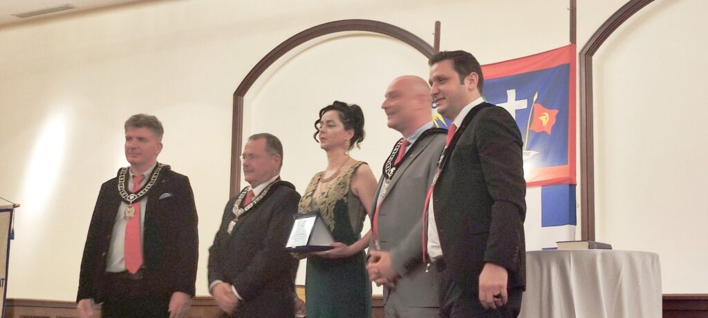 thessaloniki-i-AHEPA-timise-tin