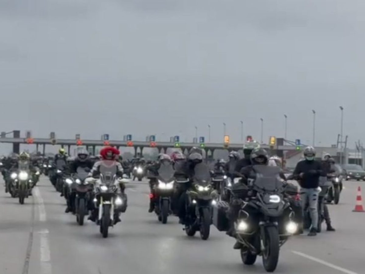 Θεσσαλονίκη – Μοτοπορεία μνήμης για τους 57 νεκρούς των Τεμπών (ΒΙΝΤΕΟ)