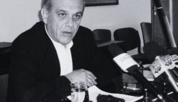 thrinos-stin-komotini-efige-apo