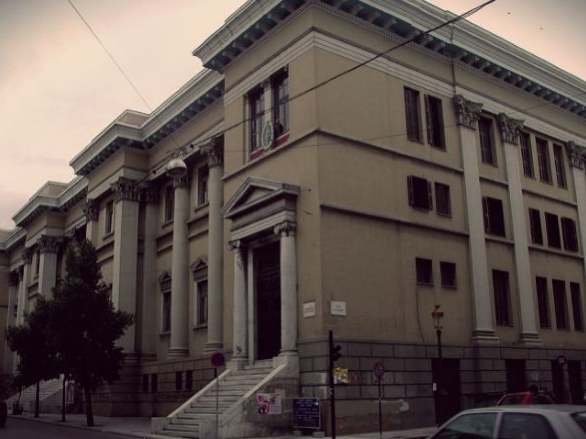 &Tau;&eta; &Delta;&epsilon;&upsilon;&tau;έ&rho;&alpha; &alpha;&pi;&omicron;&lambda;&omicron;&gamma;&epsilon;ί&tau;&alpha;&iota; &sigma;&tau;&omicron;&nu; &Alpha;&nu;&alpha;&kappa;&rho;&iota;&tau;ή &omicron; &sigma;&upsilon;&nu;&tau;&alpha;&xi;&iota;&omicron;ύ&chi;&omicron;&sigmaf; &mu;&alpha;&iota;&epsilon;&upsilon;&tau;ή&rho;&alpha;&sigmaf; &gamma;&iota;&alpha; &tau;&eta;&nu; &upsilon;&pi;ό&theta;&epsilon;&sigma;&eta; &pi;&omicron;&rho;&nu;&omicron;&gamma;&rho;&alpha;&phi;ί&alpha;&sigmaf; &alpha;&nu;&eta;&lambda;ί&kappa;&omega;&nu;