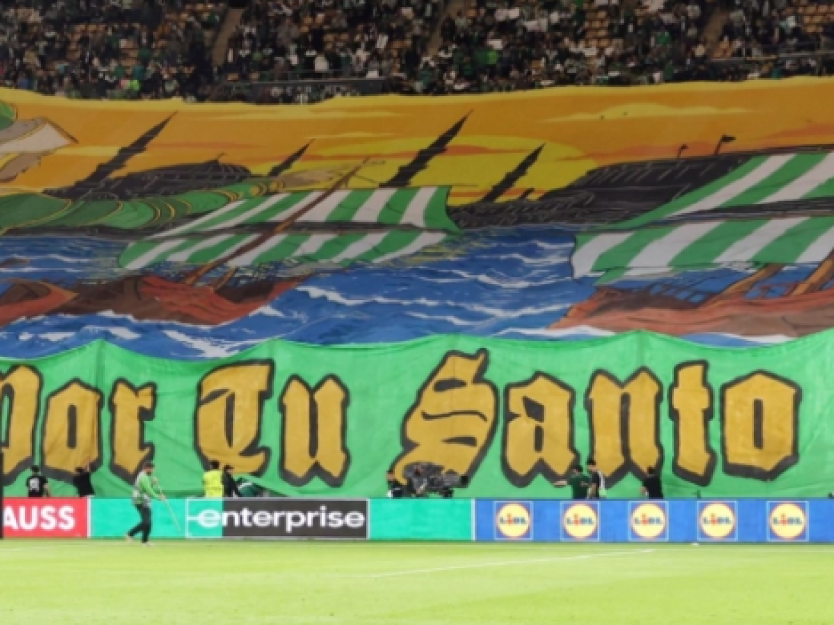 Την ναυμαχία της Ναυπάκτου έκαναν κορεό οι οπαδοί της Μπέτις