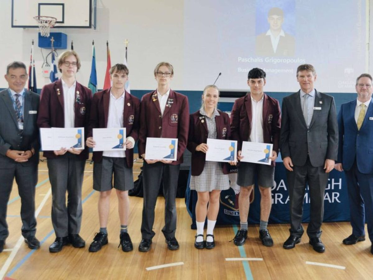 Το Oakleigh Grammar τίμησε τους κορυφαίους μαθητές της Τάξης του 2025