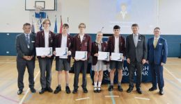 to-Oakleigh-Grammar-timise-tous-1