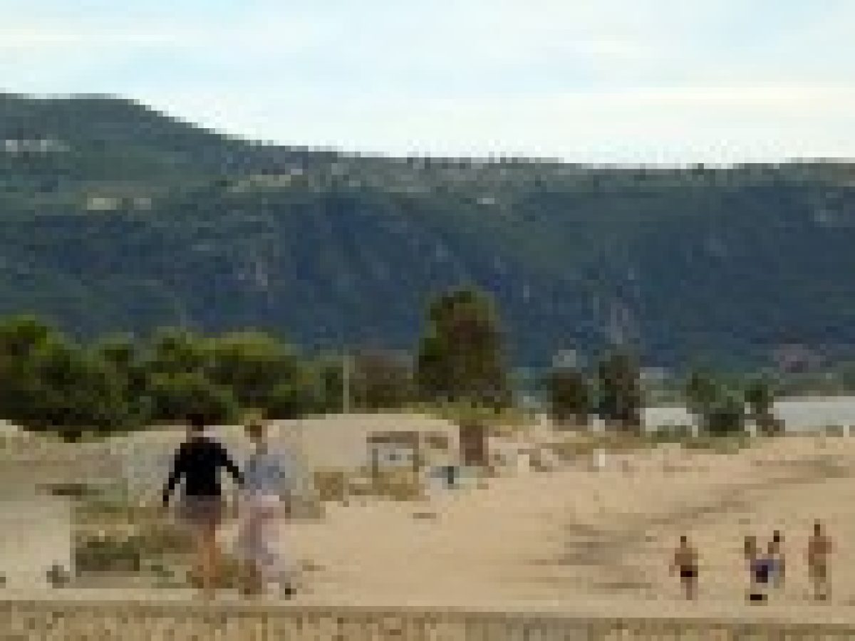 Το Εργατικό Κέντρο για τις εξελίξεις στο ζήτημα της περιοχής του  Κάστρου